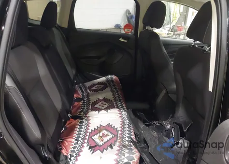 2016 Ford Escape Se z USA, uszkodzony, nr VIN 1FMCU9G9XGUA04744